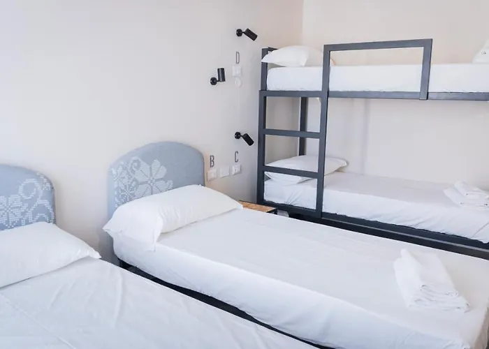 Piccolo Catalunya Hostel