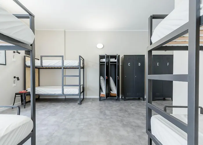 Hostel Piccolo Catalunya *