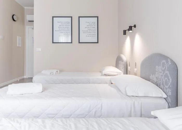 Hostal Piccolo Catalunya *