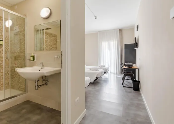 Piccolo Catalunya Albergue *