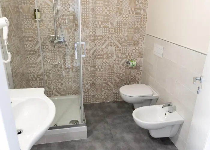 Piccolo Catalunya Hostel *